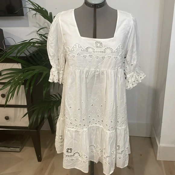 Anthropologie Audrina Forever that Girl White Eyelet Dress - Picture 5 of 9